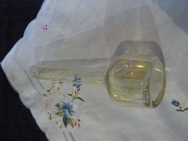 GLASS VASE PALE YELLOW LUSTRE WITH MOTHER OF PEARL EFFECT