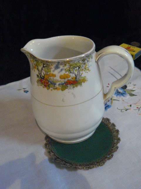 MADOCK ENGLAND JUG