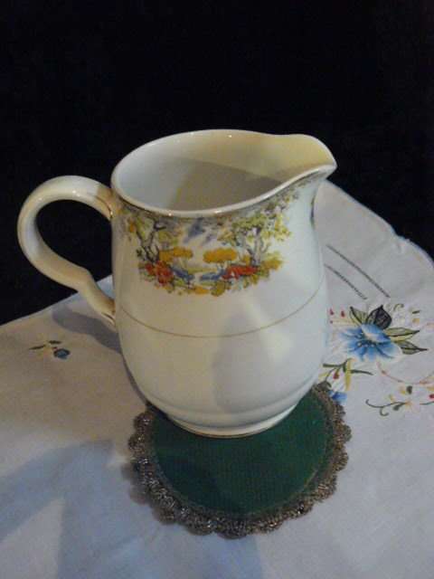 MADOCK ENGLAND JUG