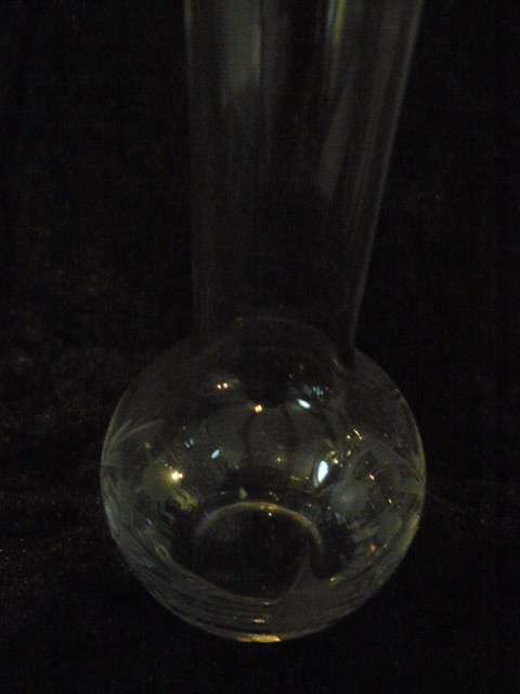 VASES X 2 MATCHING VERY NICE PATTERN