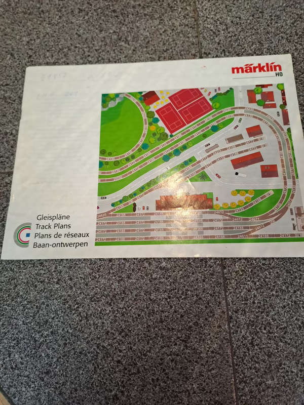 Marklin Ho Track plan catalogue 34 pages reduced