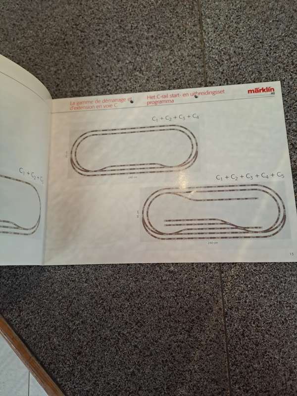 Marklin Ho Track plan catalogue 34 pages reduced