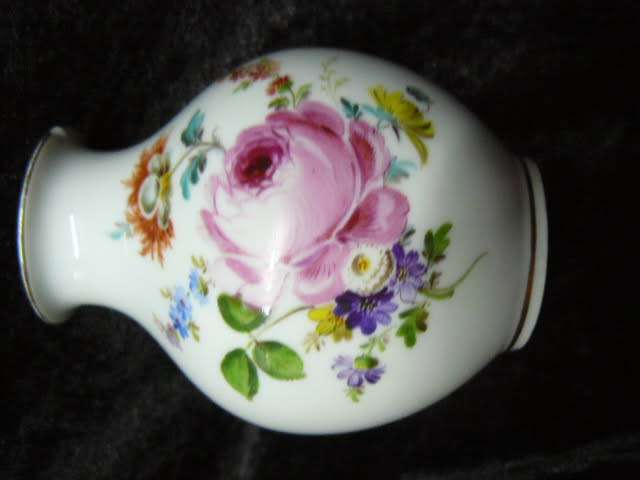 DRESDEN HAND PAINTED VASE WITH GOLD RIMS HAND PAINTED