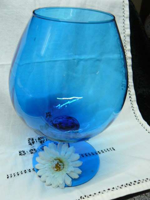 LARGE FAT BELLY LOVELY STEM VASE