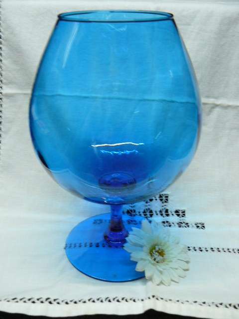 LARGE FAT BELLY LOVELY STEM VASE