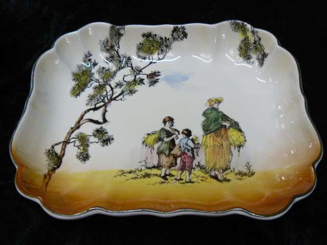 ROYAL DOULTON BOWL STUNNING