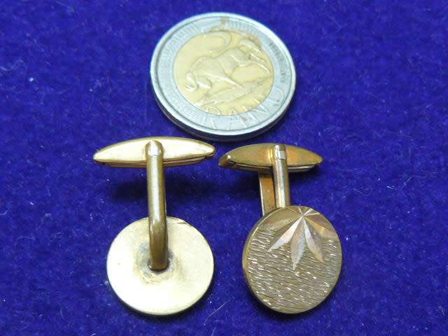 CUFF LINKS