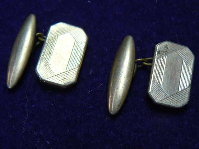 CUFF LINKS