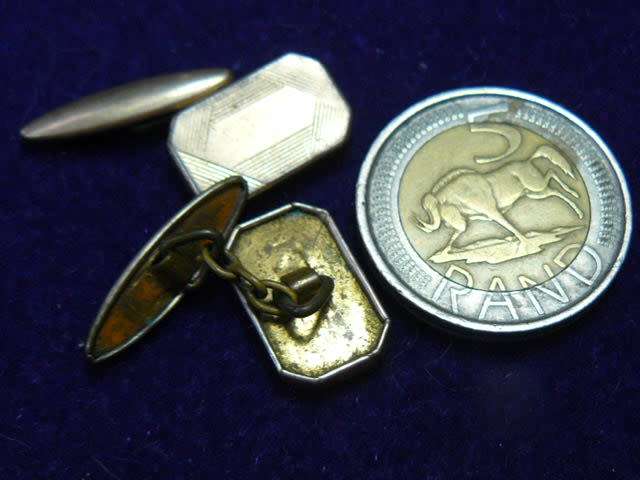 CUFF LINKS