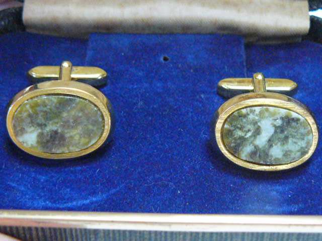 CUFF LINKS VINTAGE GENUINE CONNEMARA MARBLE / CORA - IRISH GOLD PLATED