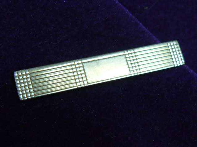 Tie CLIP STRATTONS MADE IN ENGLAND SILVER TONED WITH PSTTERN