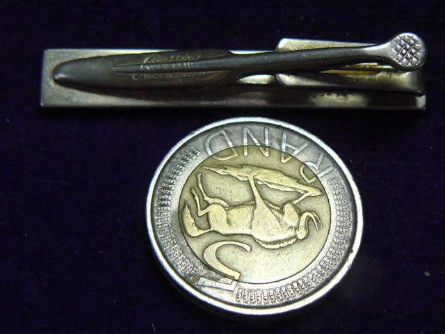 Tie CLIP STRATTONS MADE IN ENGLAND SILVER TONED WITH PSTTERN