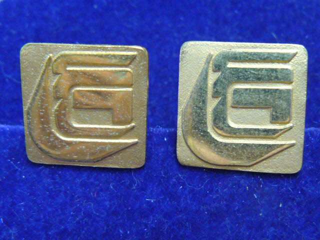 CUFF LINKS GOLD TONED