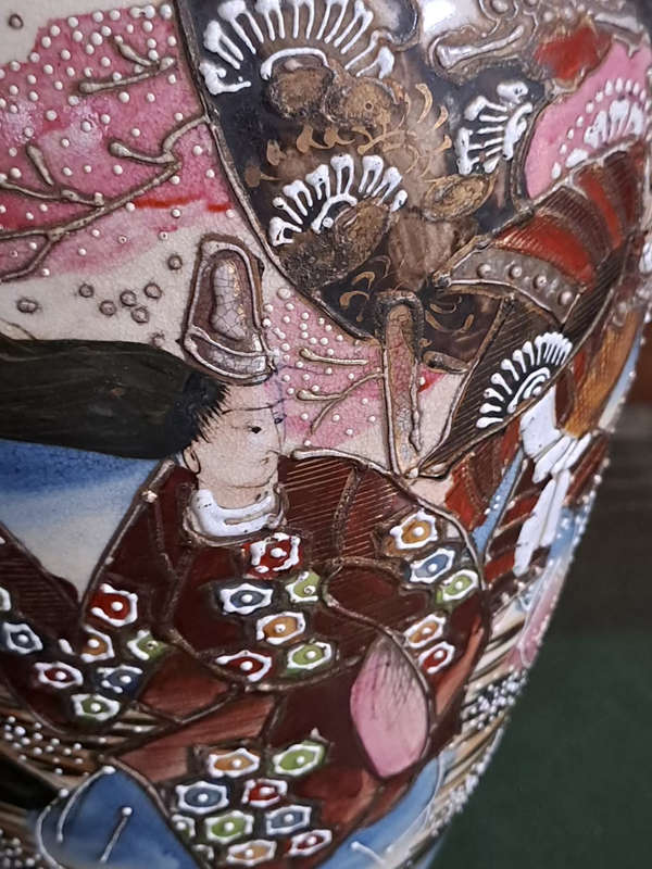 Early 20th C Japanese 29cm hand painted Satsuma marriage vase beautiful