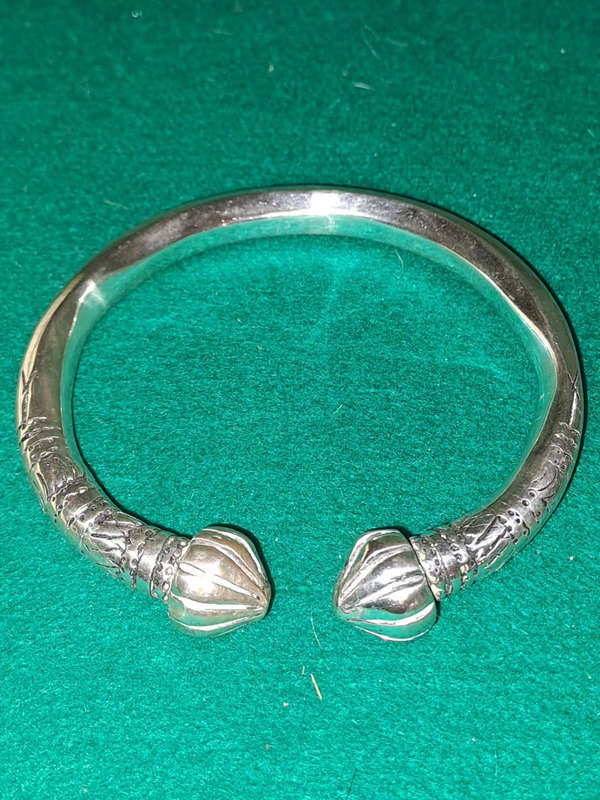 Wa / Lawa silver anklet, Golden Triangle, SE Asia solid not hollow 199 Grams