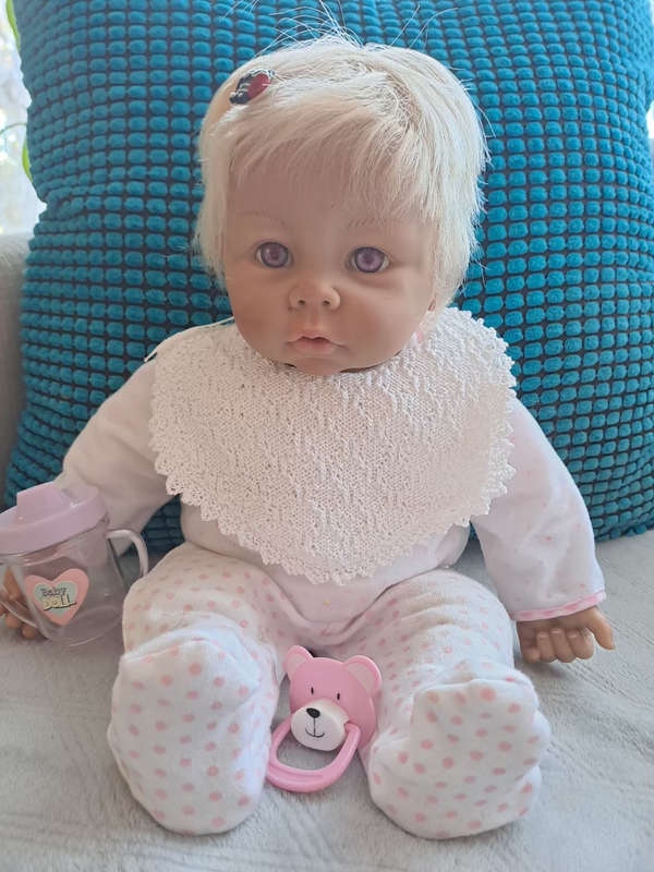 Baby so real vintage doll excellent condition