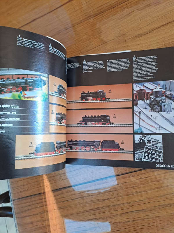 Old timer Marklin catalogue 1982/83E with price list