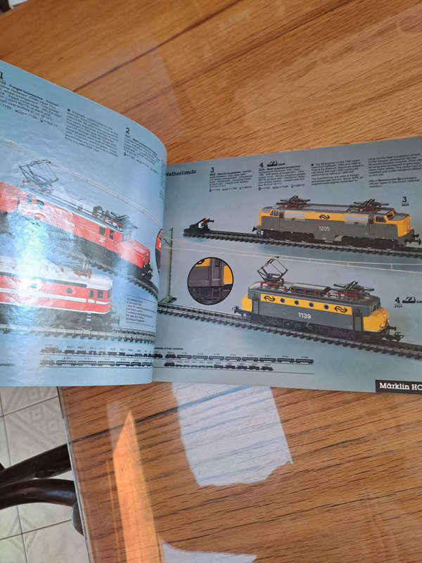 Old timer Marklin catalogue 1983/84E
