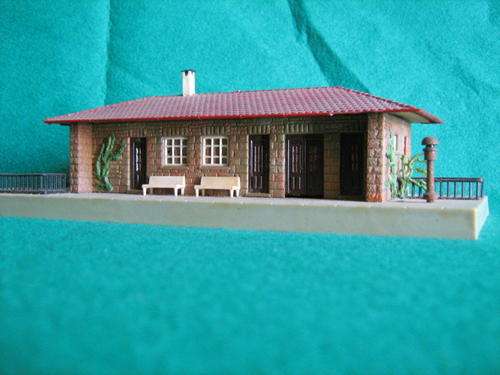 HO SMALL STATION