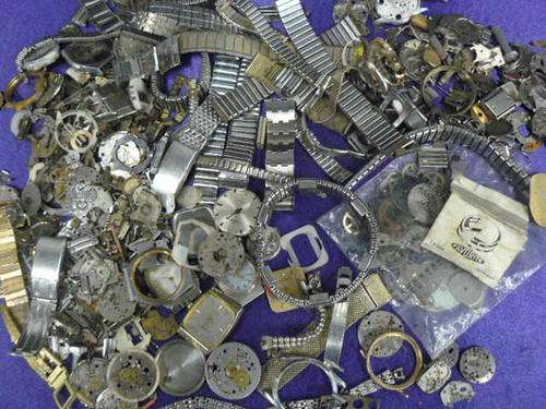 FOR THE COLLECTOR LOT,LOT,LOT WATCH SPARES!!!!!@@@@@!!!!!