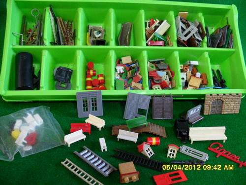HO HUGE LOT OF ACCESSORIES