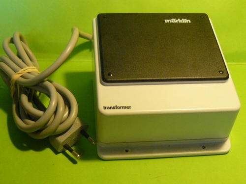 MARKLIN HO  DIGITAL  TRANSFORMER 6002 LIKE NEW