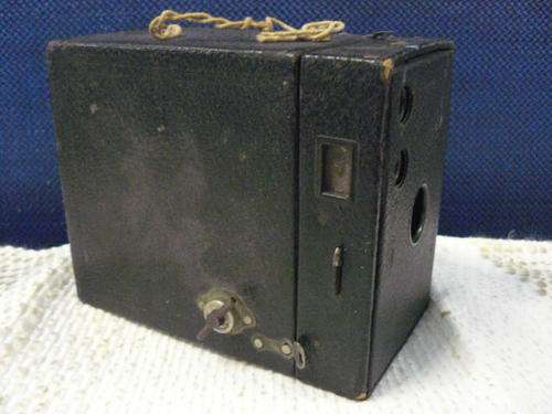OVER 100 YEARS OLD COLLECTABLE CAMMERA!!!@@@!!!