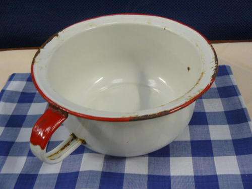 ENAMEL POTTY