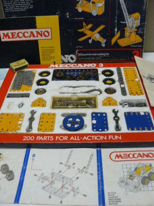 MECCANO BUILDING SET MAKES UP TO51 MODELS BRITISH MADE COLLECTABLE !!!@@@!!!