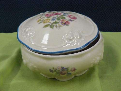 DEALLE THOMAS IVORY GERMANY  TRINKET BOX