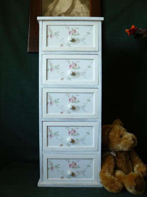 SHABBY CHIC "tallboy"