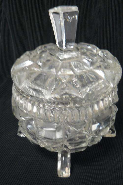 VINTAGE GLASS BOWL WITH LID AND FEET STUNNING!!!@@@!!!