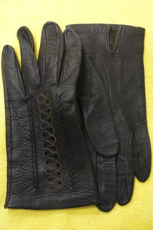 VINTAGE GENUINE LEATHER GLOVES SO SOFT