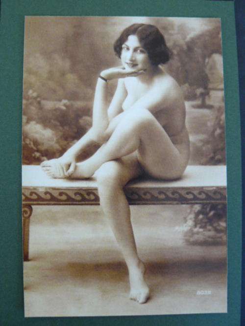 PHOTOGRAPH OF OLD PLAY BOY GIRL COLLECTION