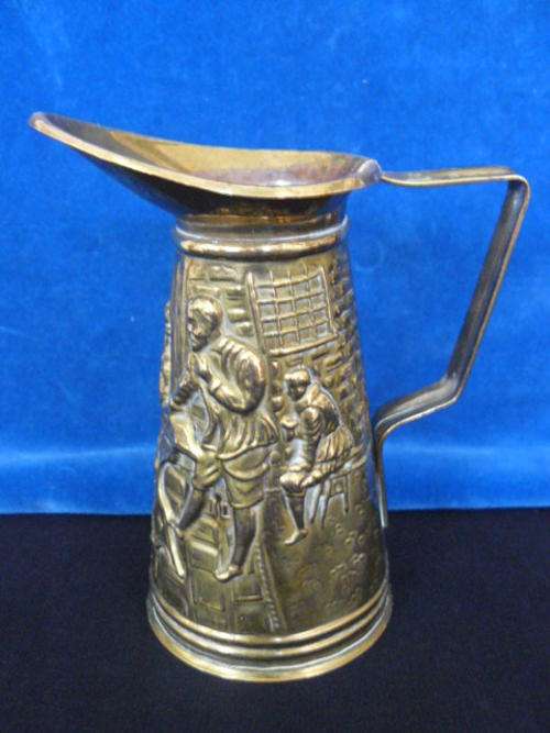 DUTCH BRASS JUG 16CMM TALL DETAILED