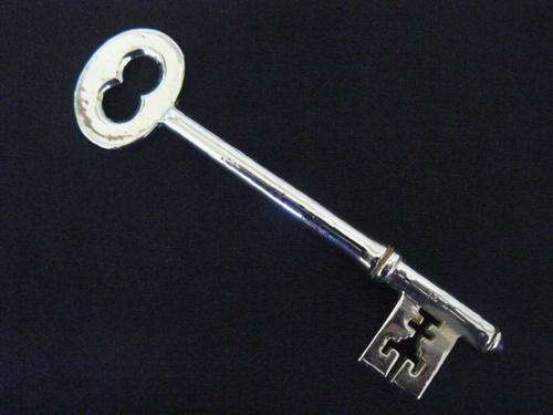 OLD LARGE 14 CM KEY