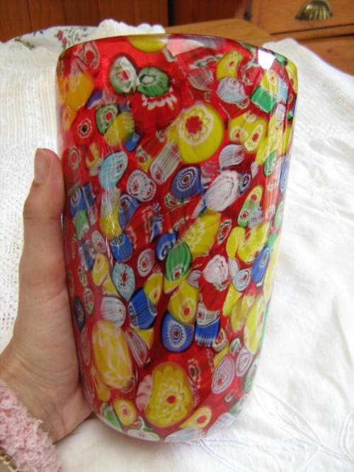 STUNNING MURANO MILLEFIORI VASE FOR THE COLLETOR