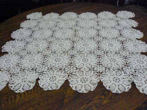 LARGE SQUARE CROCHETED TABLE CLOTH 100% COTTON