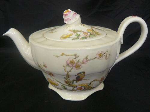 MARLBOROUGH GRINDLEY ENGLISH TEA POT