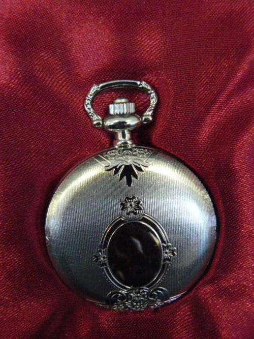 FLORAL 1880,S STYLE QUARTZ POCKET WATCH