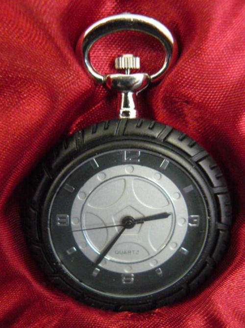 RACING 1970,S STYLE QUARTZ POCKET WATCH