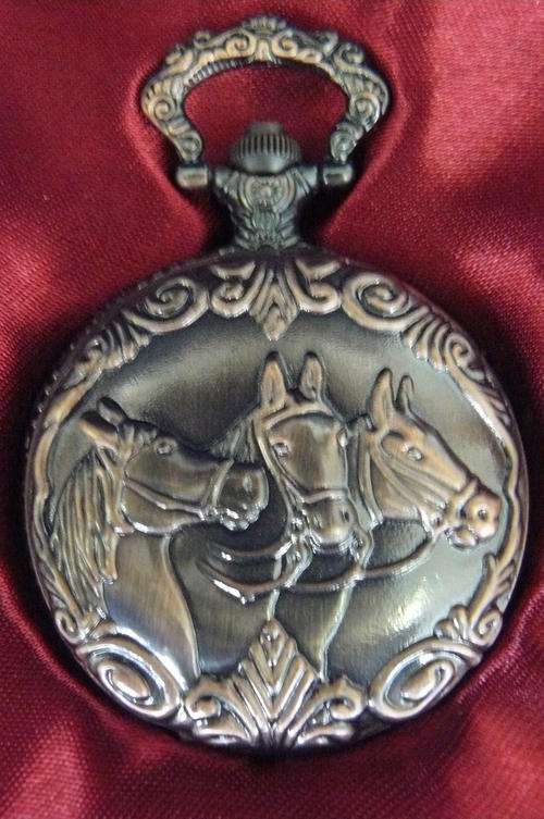 EQUESTRIAN 1900,S STYLE QUARTZ POCKET WATCH CELEBRATE THE ART OF RIDING
