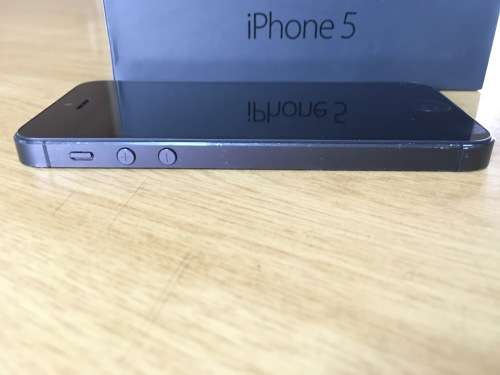 Apple iPhone 5 16GB Black ( Used )