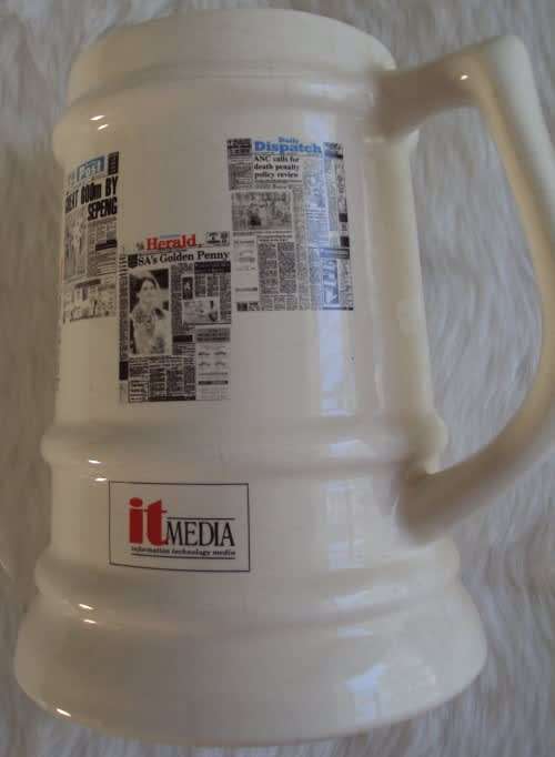 Decorative Ceramics Newspaper Beermug Tankard