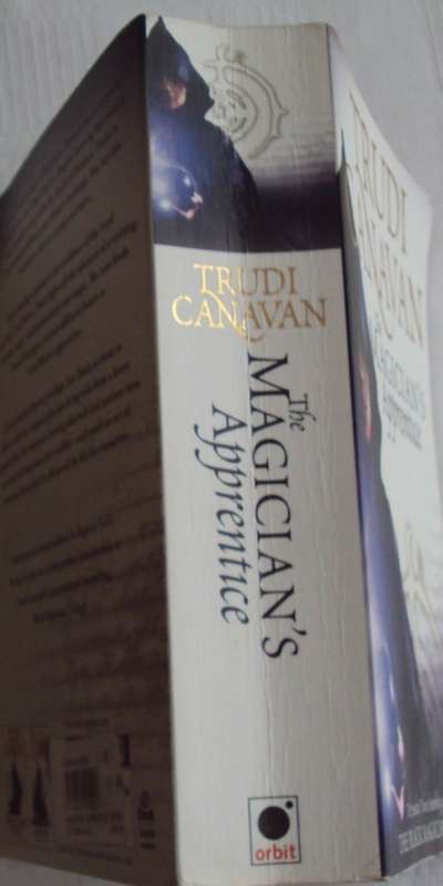 The Magician`s Apprentice Trudi Canavan