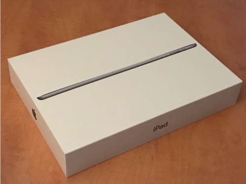 iPad 5th Gen, used for one day 32gig Wifi and Cellular, Space Grey, Retina