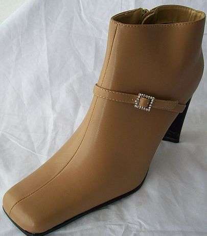 High Heeled Shoes Size 6