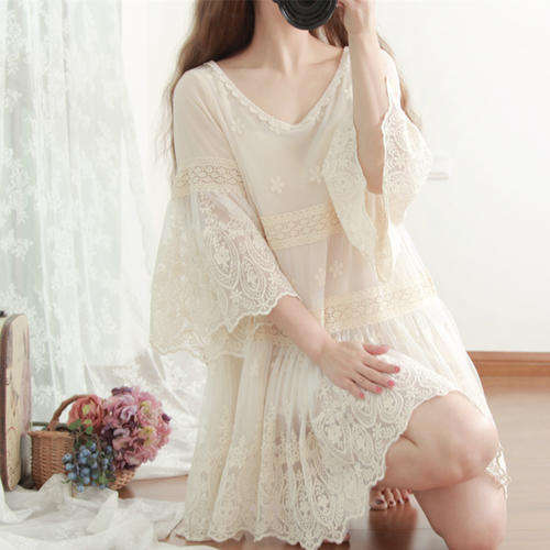 Di Reve Luxury Sexy Beautiful French  Elegant Chiffon Embroidery Creamy Flare SleeveCasual Dress/Top