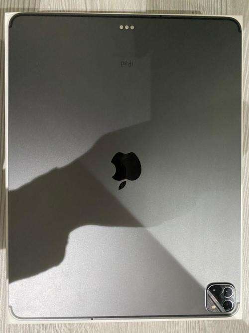 ipad pro 2020 12.9"