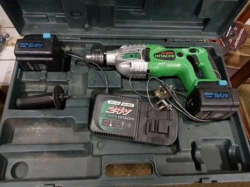 Hitachi cordless drill